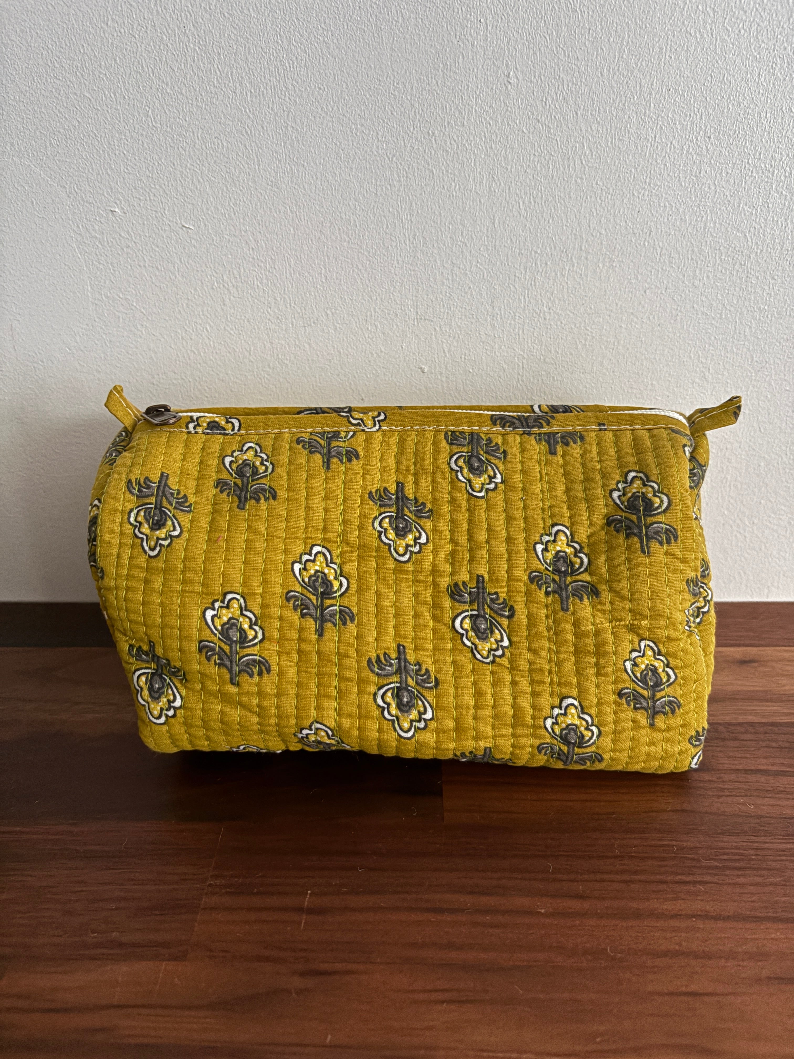 Trousse matelassée en coton blockprint indien artisanal