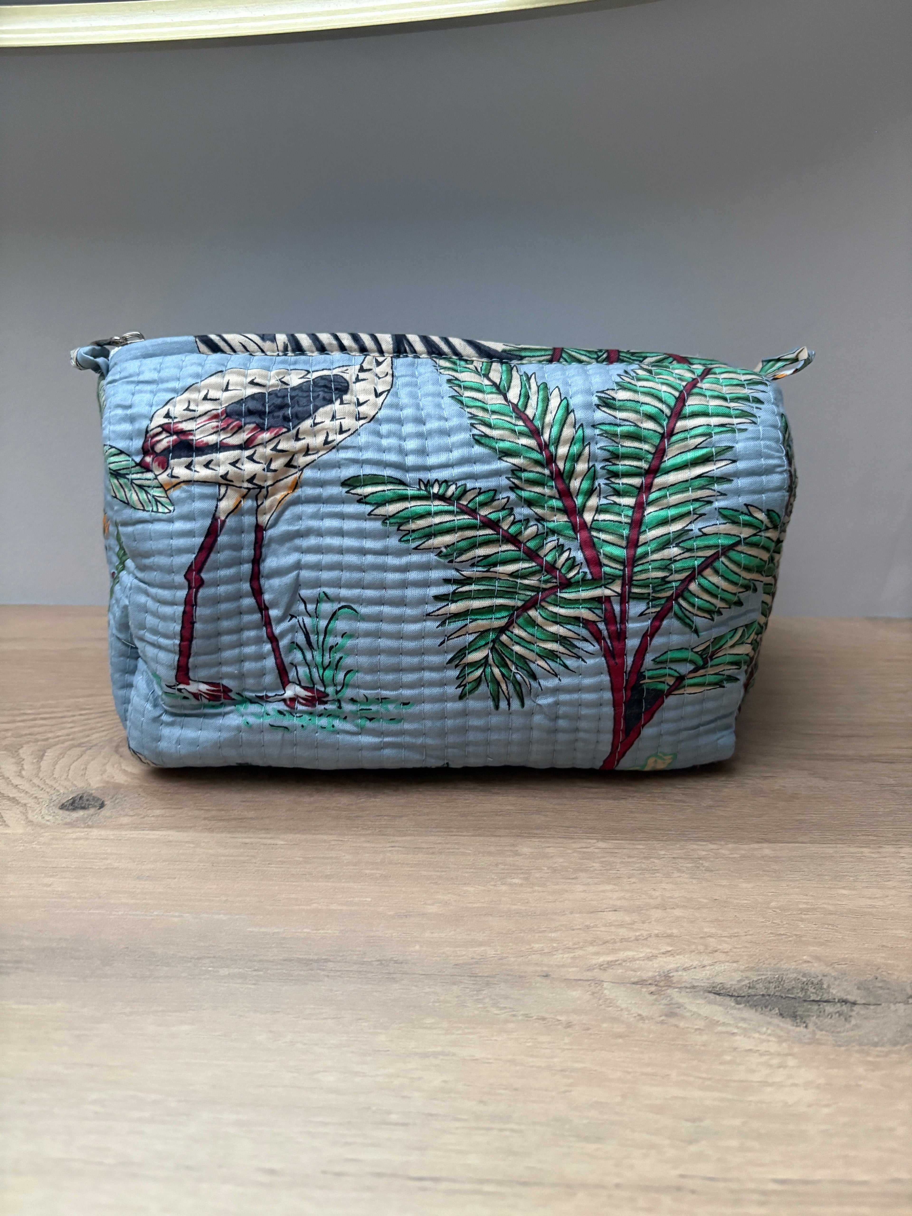 Trousse de toilette en coton matelassé "Jungle Bleue"