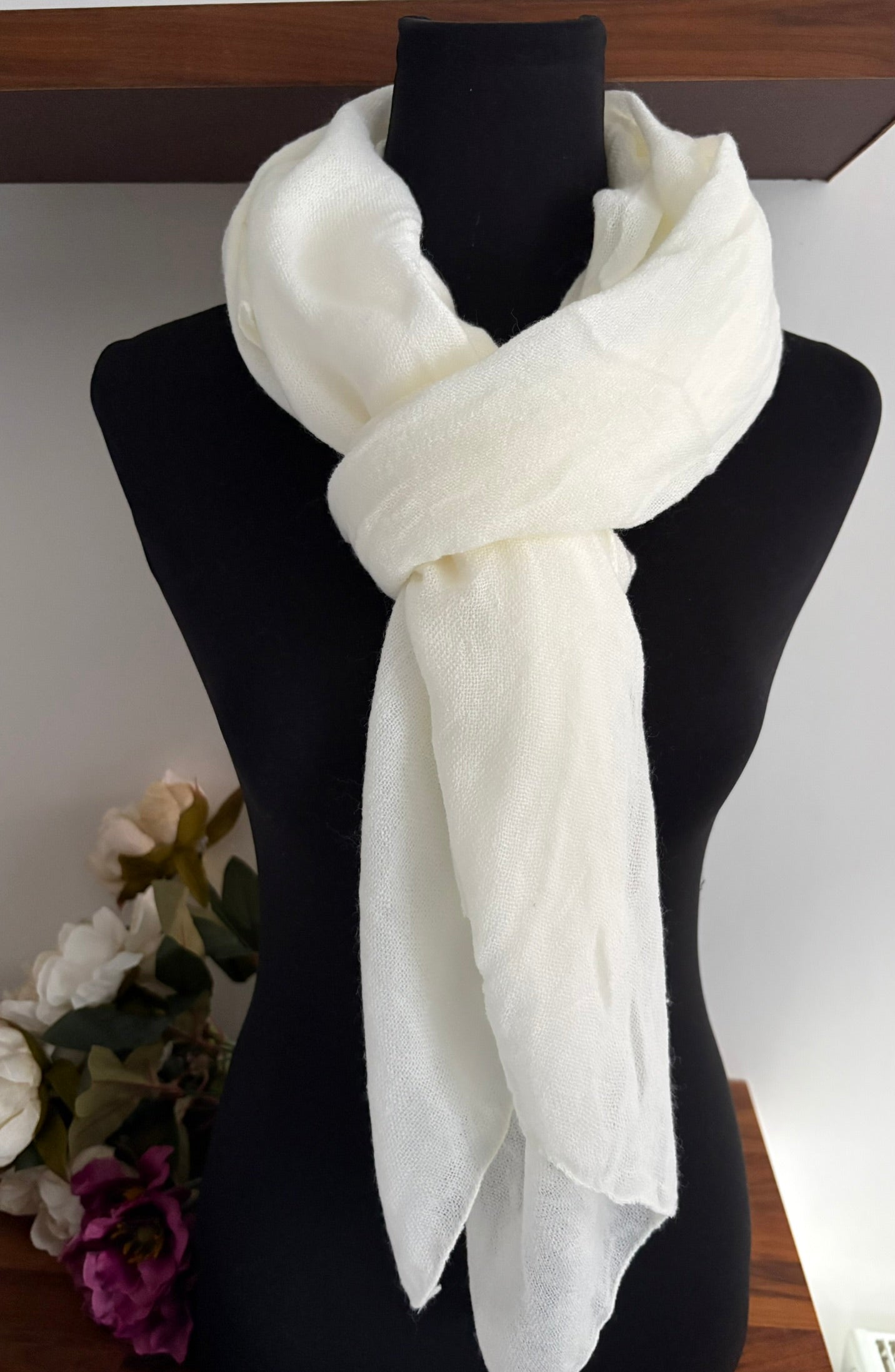 Echarpe blanche en laine 