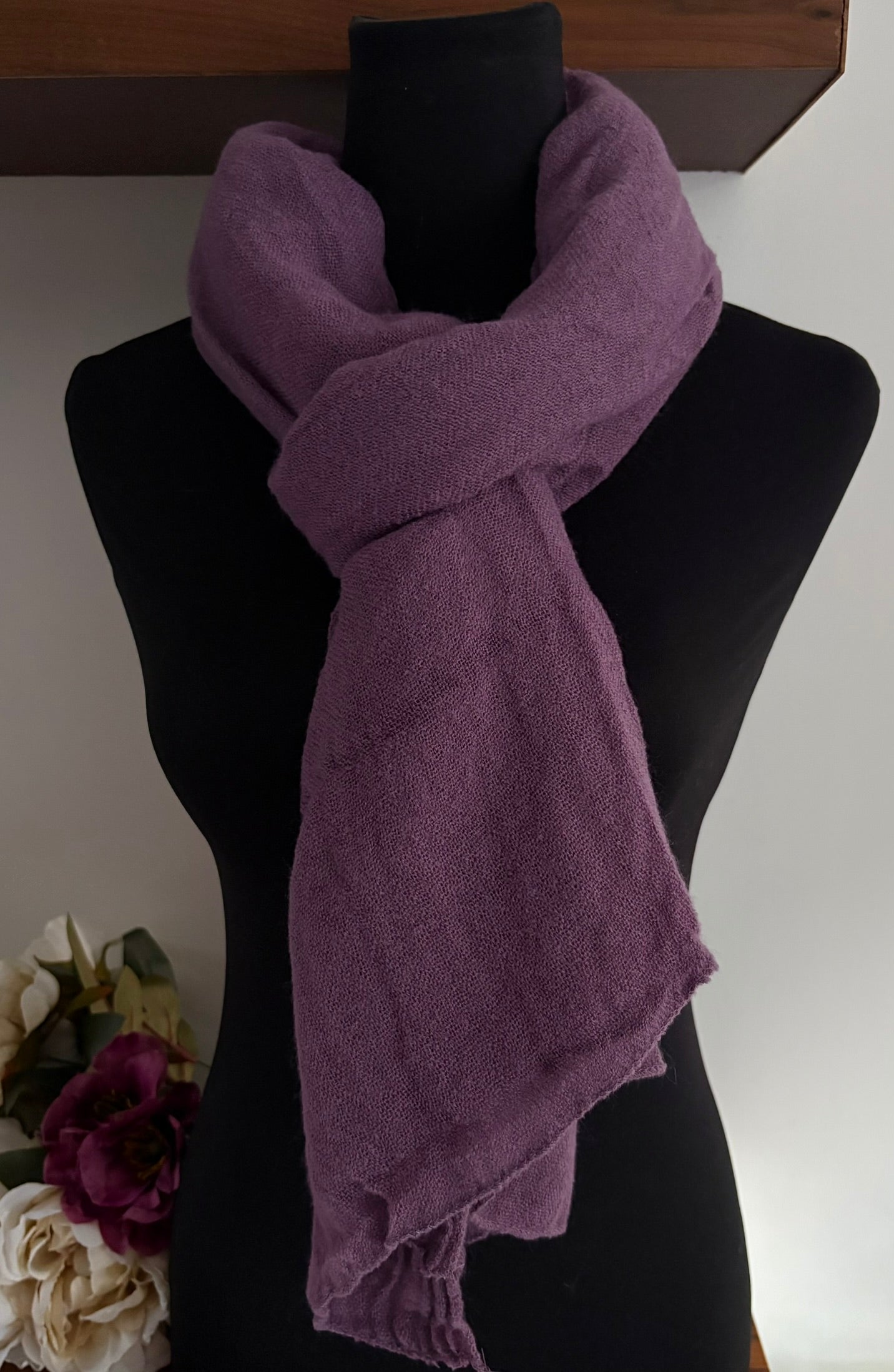 Echarpe violette en laine 
